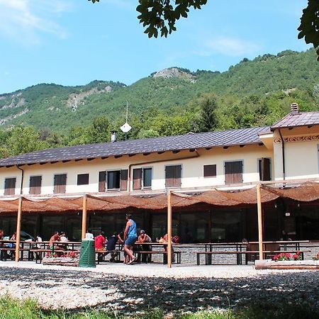 Wolf Village Demonte Εξωτερικό φωτογραφία